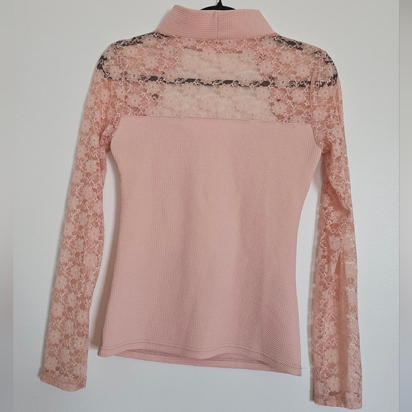 D.i.a Gyaru High Neck Lace Sleeve Top - Picture 8 of 8